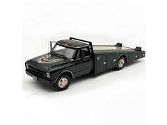 ACME #A1801714 - Bandit 1 - 1967 Chevrolet C-30 Ramp Truck in Starlight Black with Gold Trim