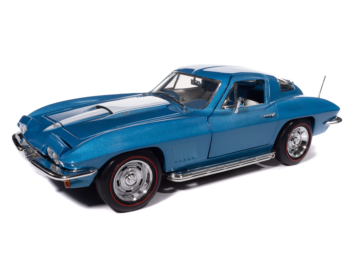 1967 Chevrolet Corvette Stingray in Light Metallic Blue - 1376