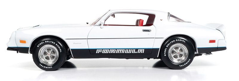 Miniature PONTIAC FIREBIRD FORMULA 1977 BLANC CAMEO WHITE 1/18