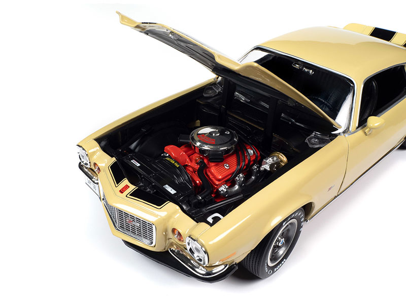 1972 Chevrolet Camaro Z/28 RS in Cream Yellow - 1311