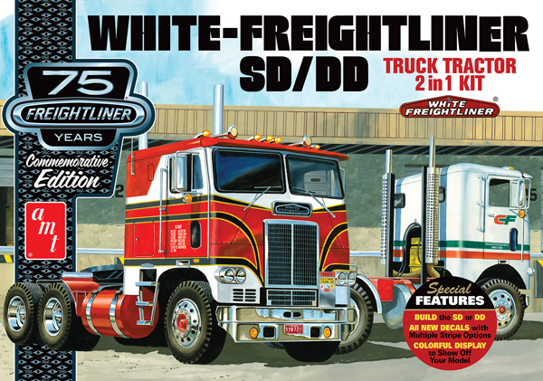 Photo: WFDDcabonrear81010.jpg | AMT White-Freightliner 