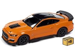 AWSP171-B-CASE - Auto World 2021 Ford Mustang Shelby GT500 Carbon Fiber