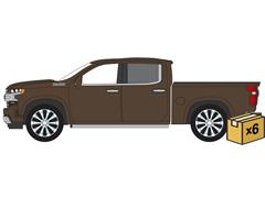 AWSP215-A-CASE - Auto World 2019 Chevy Silverado High Country