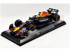 Bburago Diecast 2023 Oracle and Red Bull Racing 11