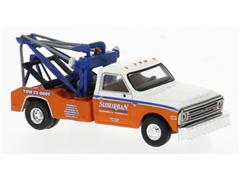 19667 - Brekina Suburban 1968 Chevrolet