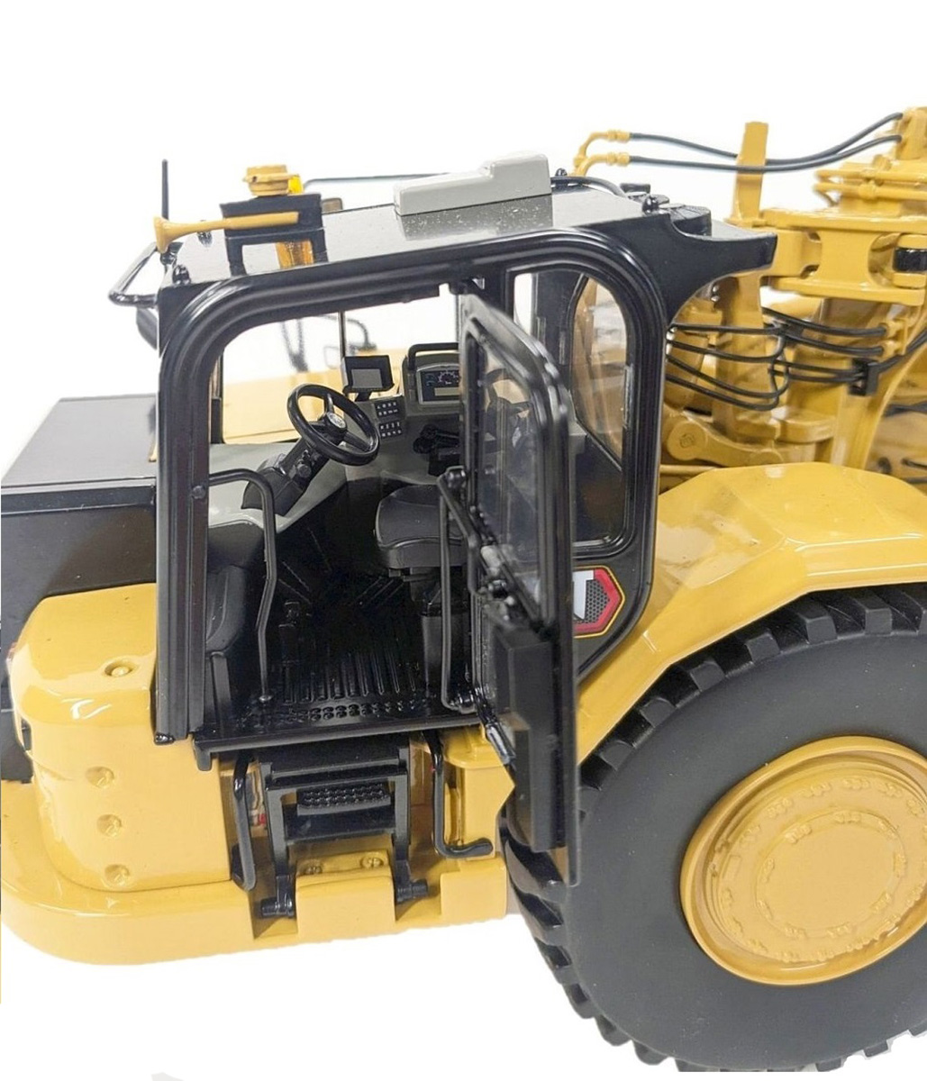 Caterpillar 657 Wheel-Tractor Scraper - 657