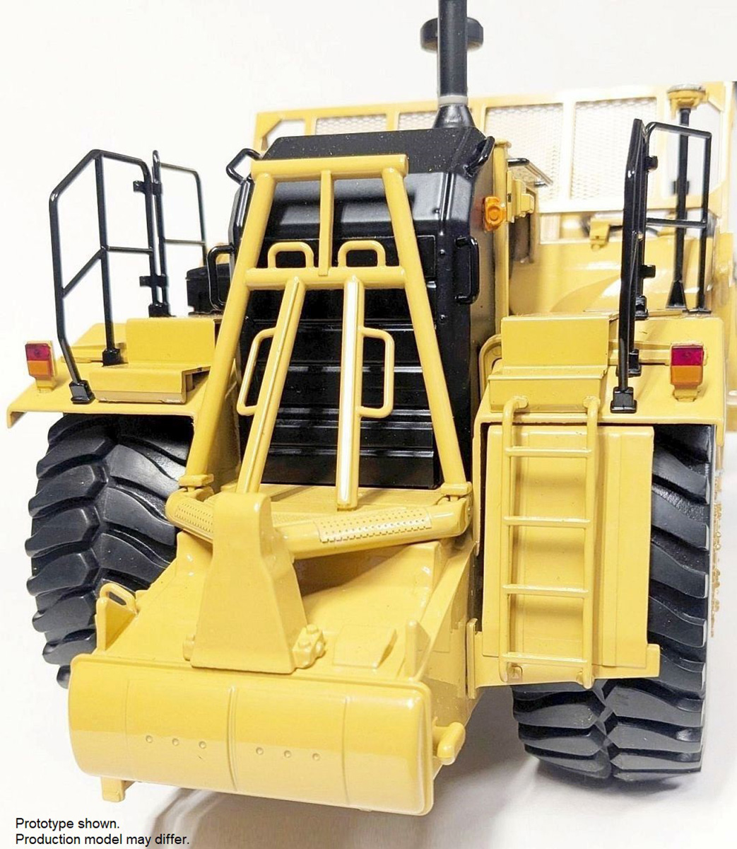 Caterpillar 657 Wheel-Tractor Scraper - 657