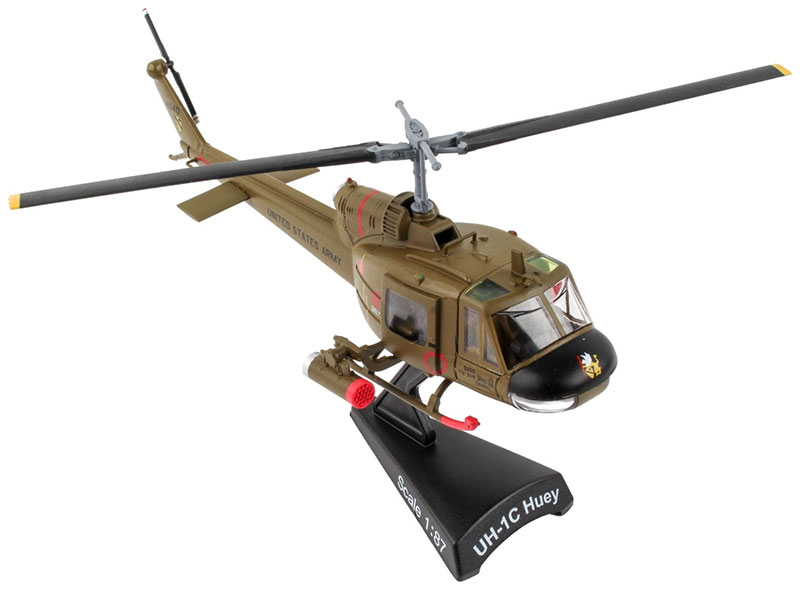 UH-1C US Army Huey Gunship - 1ST Cavalry Division - PS5601