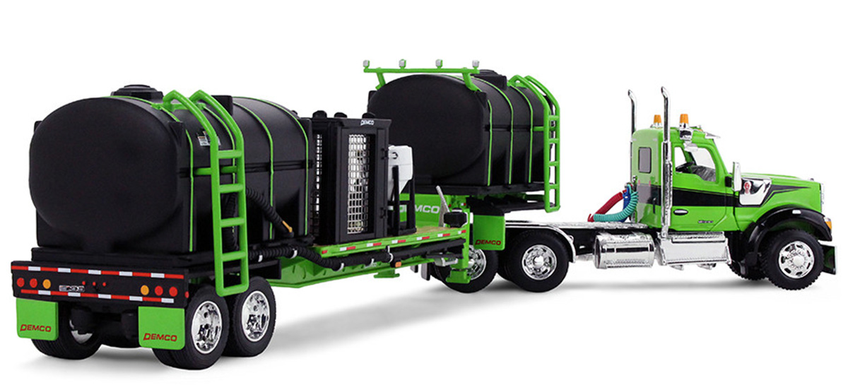 Kenworth W990 Day Cab with Demco 42 Liquid Fertilizer Tender