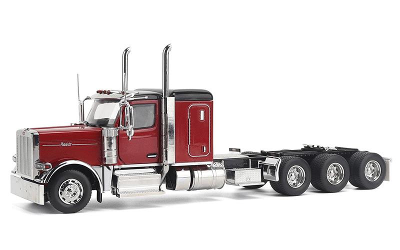 Peterbilt Model 589 131 BBC Configuration with 58 Sleeper and