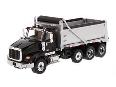 71020 - Diecast Masters International HX620 Dump Truck