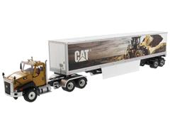 85666 - Diecast Masters Caterpillar CT660 Day Cab