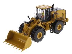 Diecast Masters Caterpillar 966 GC Wheel Loader High Line