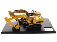 85715 - Diecast Masters Caterpillar 225 Excavator Circa 1974 1987 and