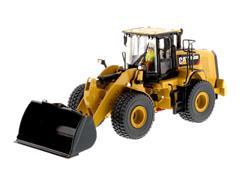 85914 - Diecast Masters Caterpillar 950M Wheel Loader High Line Series