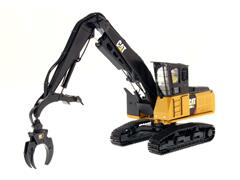 85922 - Diecast Masters Caterpillar 568 LL Log Loader High Line