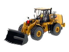 85928-X - Diecast Masters Caterpillar 966M Wheel Loader High Line Series