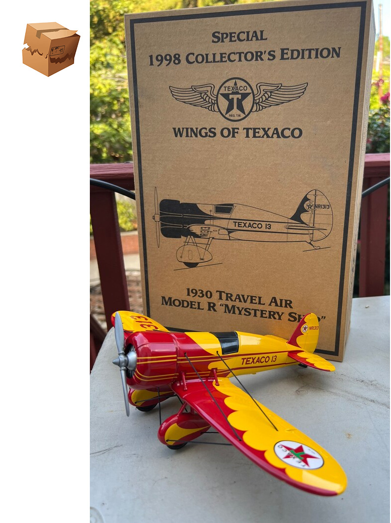 Lot - LE Ertl Diecast Coin Bank Wings of Texaco 1930 Travel Air Model