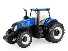 13976 - ERTL Toys New Holland T8380 Row Crop Tractor