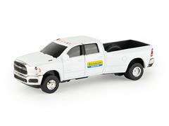 13983 - ERTL Toys New Holland Ram 3500 Big Horn Dealership