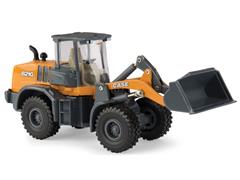 44134 - ERTL Toys Case 621G Wheel Loader