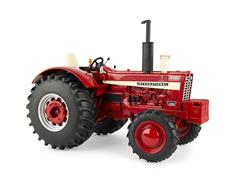 44312 - ERTL Toys International Harvester 1256 Wheatland Turbo Tractor