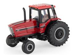 44448 - ERTL Toys International Harvester