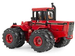 44474 - ERTL Toys International Harvester