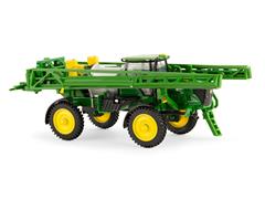 45496 - ERTL Toys John Deere R4030 Self Propelled Sprayer LP53307