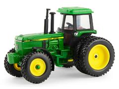 45819 - ERTL Toys John Deere 4850 Row Crop Tractor