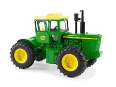 45866 - ERTL Toys John Deere 7520 4WD Tractor