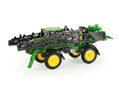 45894 - ERTL Toys John Deere 612R Sprayer LP82826