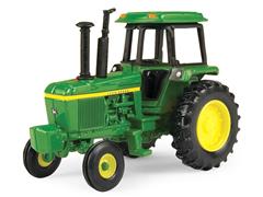 46572-CNP - ERTL Toys John Deere Soundgard Tractor LP64766