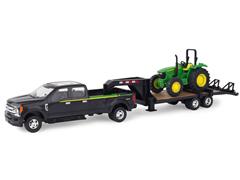 46630 - ERTL Toys John Deere 2017 Ford