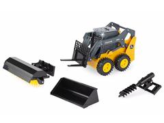 47324 - ERTL Toys John Deere 318G Skid Steer