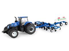 ERTL #61047 - New Holland T8 385 with AA Applicator and Tank