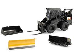 X85629-B - ERTL Toys Caterpillar 272D3 Wheeled Skid Steer Loader