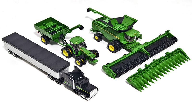 John Deere Grain Harvesting Playset LP84534 - 45955