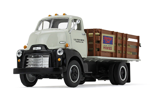 1952 GMC Half Rack Stake Truck 1/34スケール K B Potato Farms Inc - 1952 GMC COE Stake Truck with Sack Load