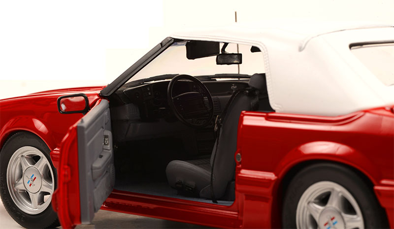 Axel Foleys 1991 Ford Mustang GT Convertible - Beverly Hills Cop