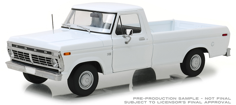1/18 グリーンライト フォード F100 CHP カリフォルニア パトカー 13536.jpg