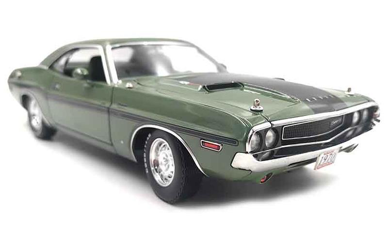 Mr Norms - 1970 Dodge Challenger R/T Hardtop Hemi in F8 Green with