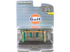 16100-B-SP - Greenlight Diecast Gulf Oil Four Post Lift SPECIAL GREEN