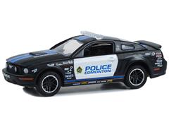 30370 - Greenlight Diecast Edmonton Police Edmonton Alberta Canada Blue Line