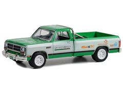 30428 - Greenlight Diecast 2023 GreenLight Trade Show Exclusive 1990 Dodge