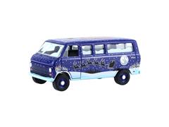 GREENLIGHT #30618-B - 1969 Ford Club Wagon with Santa Claus Figure