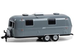 34140-D - Greenlight Diecast 1971 Airstream Double Axle Land Yacht Safari