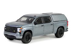 35280-F - Greenlight Diecast 2023 Chevrolet Silverado 1500 Custom