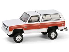 35290-E - Greenlight Diecast 1984 Chevrolet K5 Blazer Silverado Lifted