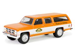 38060-D - Greenlight Diecast 1983 GMC Suburban Smokey Bear Series 3